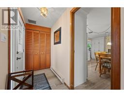 385 HERITAGE DRIVE - 4