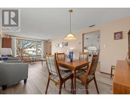 385 HERITAGE DRIVE - 9