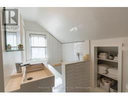 227 BRIDGEPORT ROAD E - 22