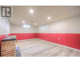 666 ELGIN STREET N - 24