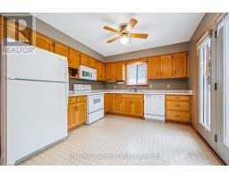 82 CRANE DRIVE - 14