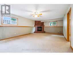 82 CRANE DRIVE - 18