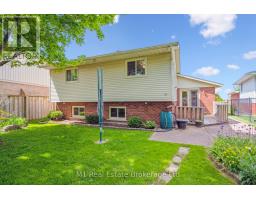 82 CRANE DRIVE - 41