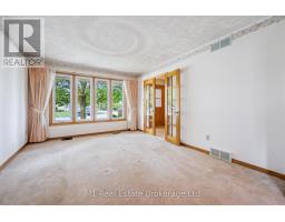 82 CRANE DRIVE - 7