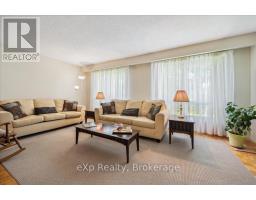 133 INGLESIDE DRIVE - 4