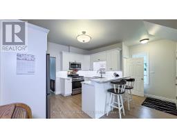 178 WELLINGTON STREET - 13