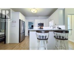 178 WELLINGTON STREET - 15