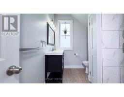 178 WELLINGTON STREET - 32