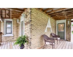 178 WELLINGTON STREET - 4