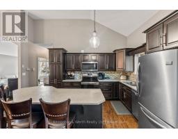 761 SCOTT STREET W - 12