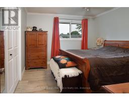 49 DEMILLE STREET - 17