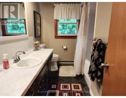 465 BOYNE AVENUE - 22
