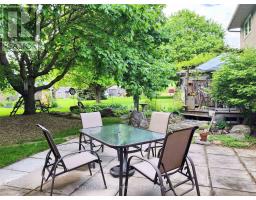 465 BOYNE AVENUE - 27