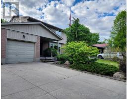 465 BOYNE AVENUE - 3