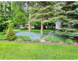 465 BOYNE AVENUE - 30