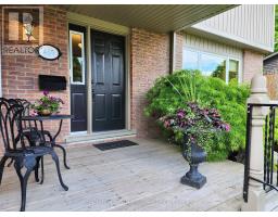 465 BOYNE AVENUE - 4