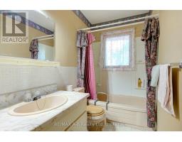 190 AVONTON ROAD - 25