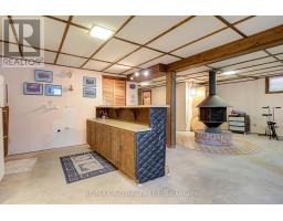 190 AVONTON ROAD - 35