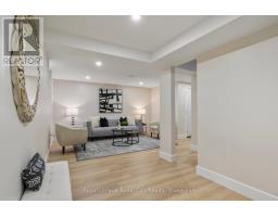 92 SCENIC WOOD CRESCENT - 22