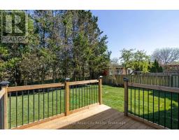 92 SCENIC WOOD CRESCENT - 24