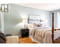 142 KENNER CRESCENT - 20