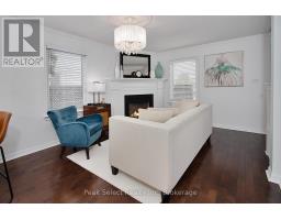 574 JONES STREET E - 11