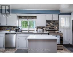 130 COMMISSIONER STREET - 30