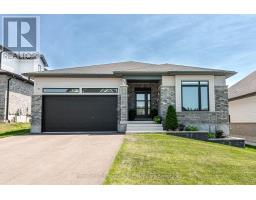 44 RIDGEWOOD CRESCENT - 2