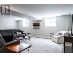 44 RIDGEWOOD CRESCENT - 20