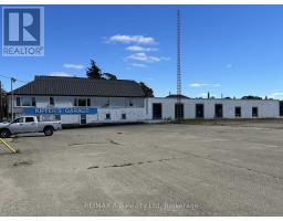 15 MILL STREET E - 11