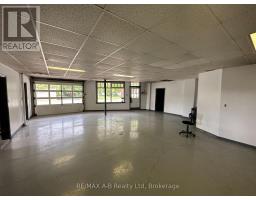 15 MILL STREET E - 12