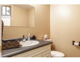 421 GREENWOOD DRIVE - 36