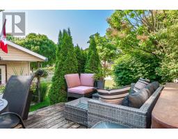 421 GREENWOOD DRIVE - 42