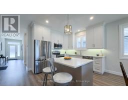 3 - 24 UPPER THAMES LANE - 14