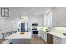 3 - 24 UPPER THAMES LANE - 15