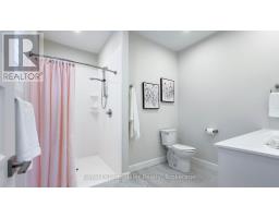 3 - 24 UPPER THAMES LANE - 33