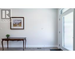 3 - 24 UPPER THAMES LANE - 7