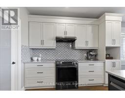 423 EMILY STREET - 12