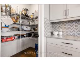 423 EMILY STREET - 14
