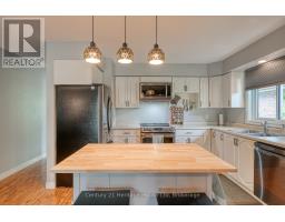 214 JOHN STREET S - 11