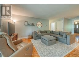 214 JOHN STREET S - 16