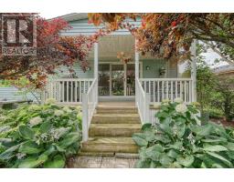 214 JOHN STREET S - 36
