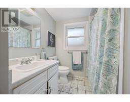 166 WINDING WAY - 16
