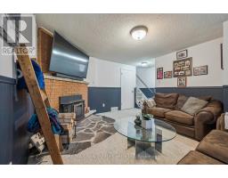 166 WINDING WAY - 18