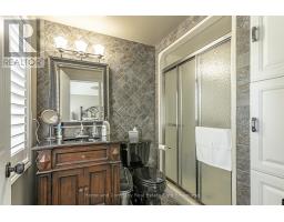 264 MELRAN DRIVE - 15