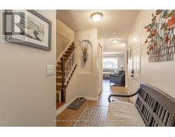 264 MELRAN DRIVE - 4