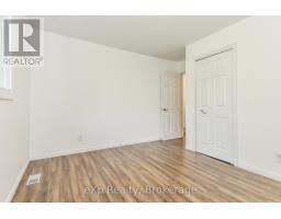 373 HILLCREST ROAD - 14