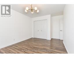 373 HILLCREST ROAD - 18