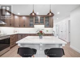655 GLORIA STREET - 14