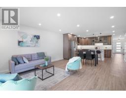 655 GLORIA STREET - 17
